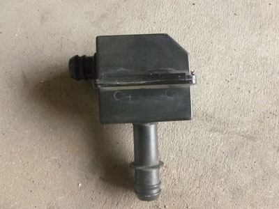 1998 Ford Expedition XLT - Intake Valve Black Box3